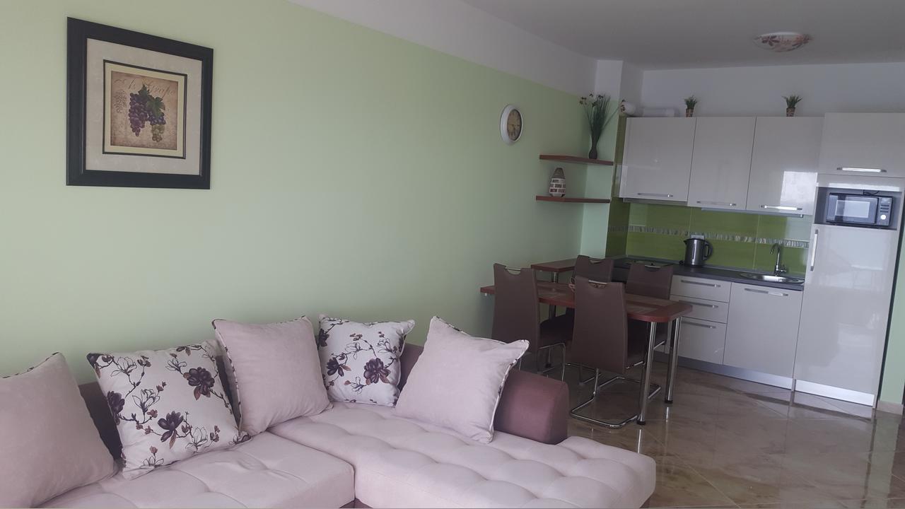 Apartment Sea Space 3 Dobra Voda Ngoại thất bức ảnh