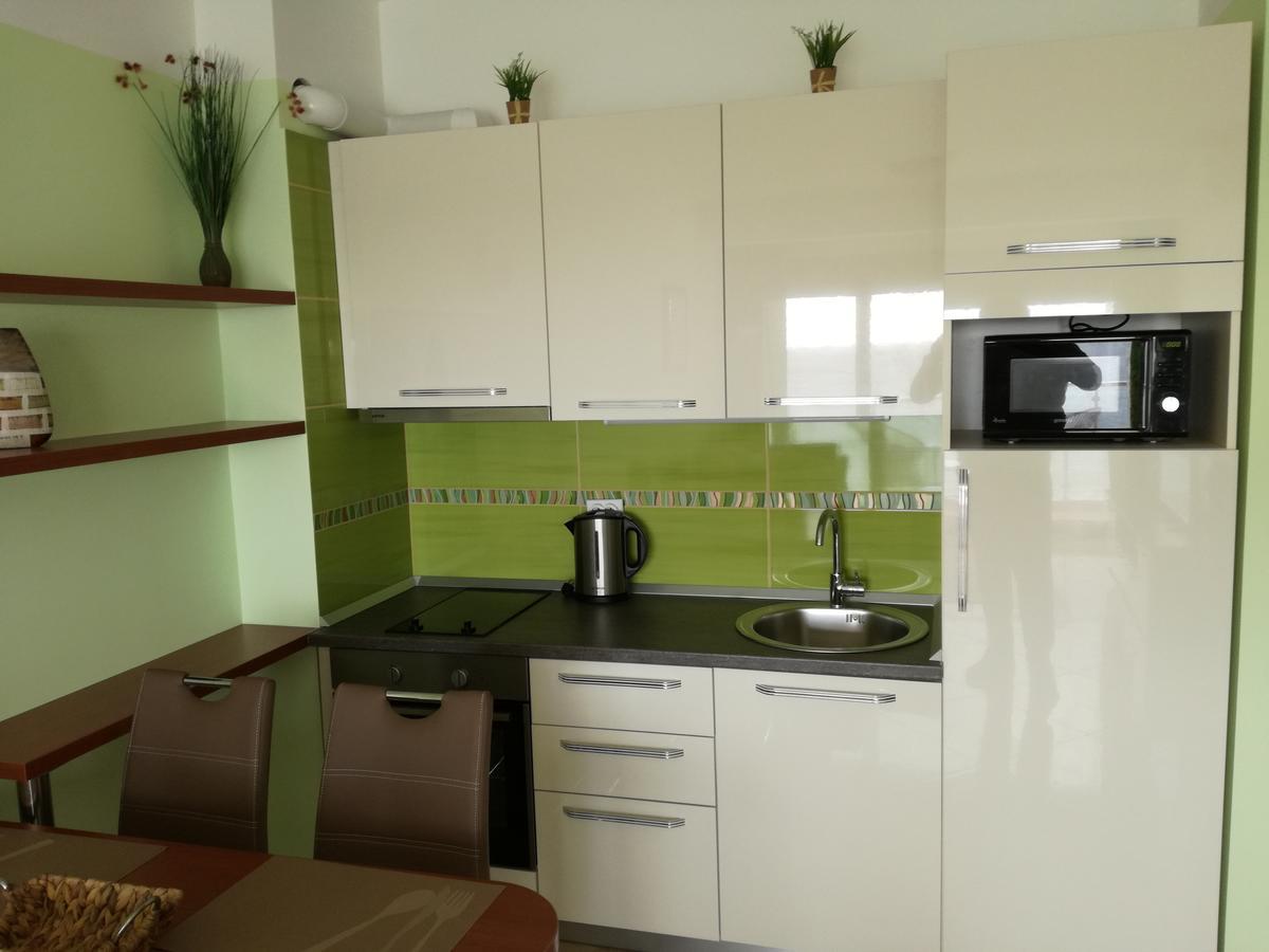 Apartment Sea Space 3 Dobra Voda Ngoại thất bức ảnh